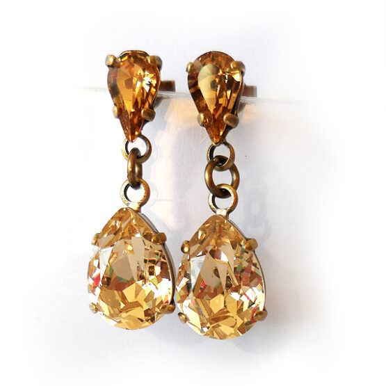 Gold Swarovski Crystal Earrings in Teardrop Rhinestone – Estate Earrings