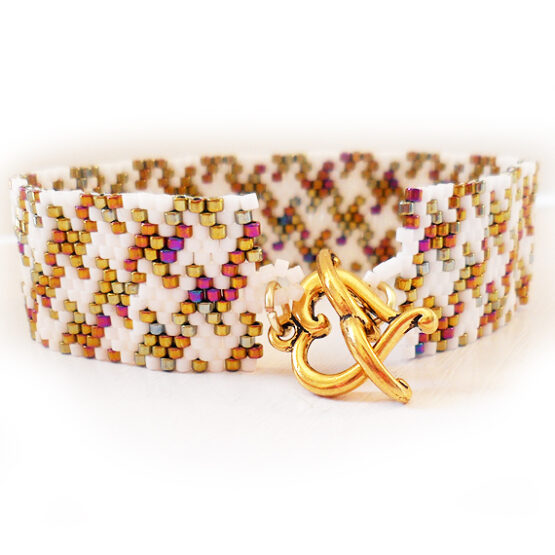 Houndstooth Wide Glass Bracelet in Gold and White Beads