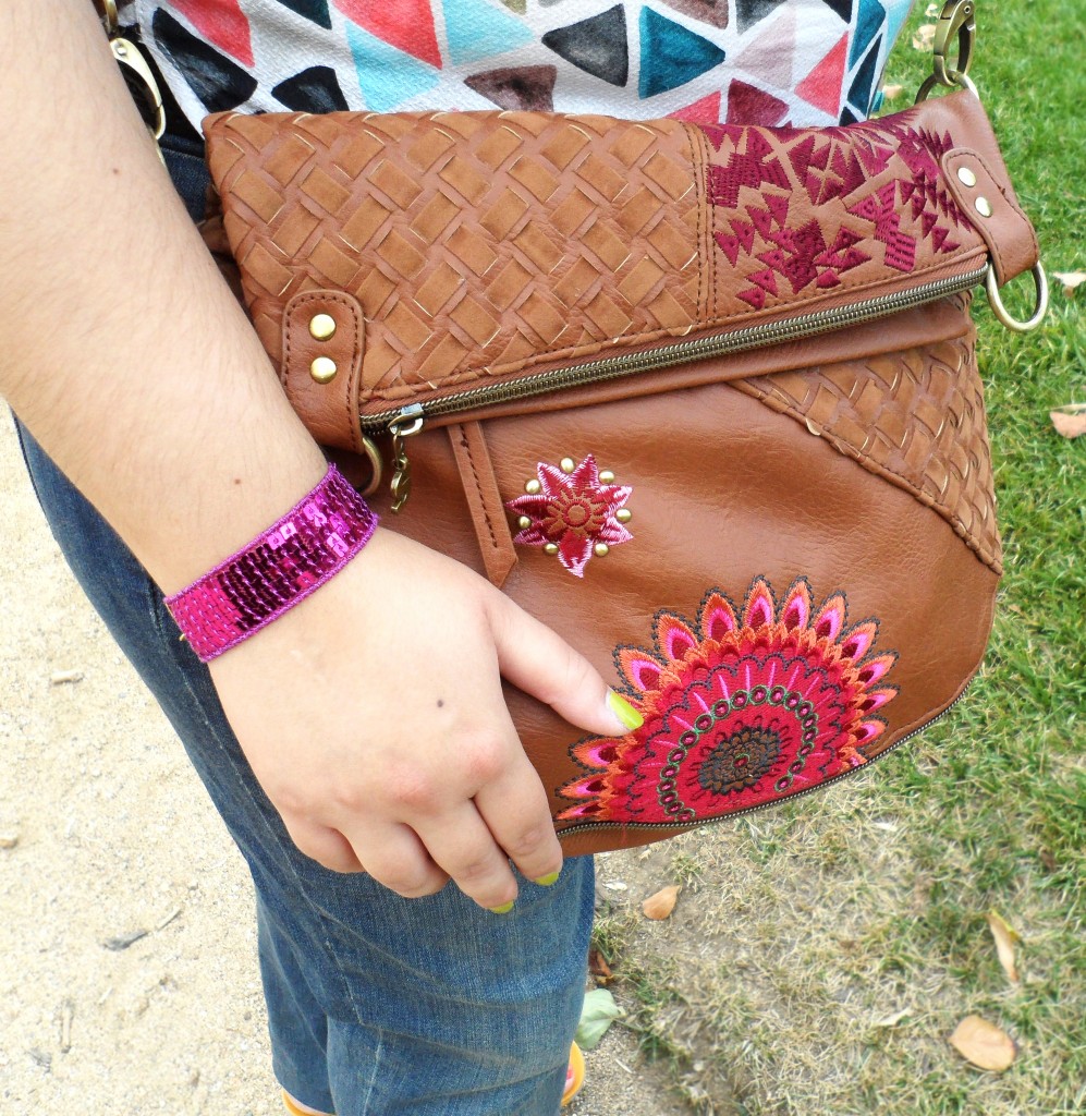 camiseta triangulos colorida 18