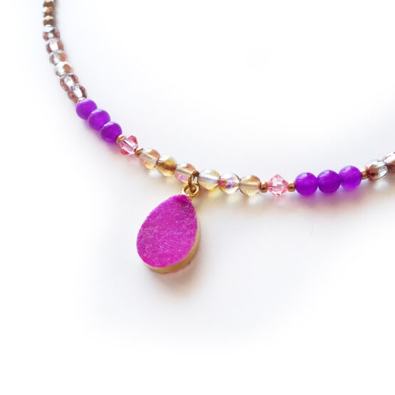 Collar Drusa Rosa Fucsia y cristalitos swarovski