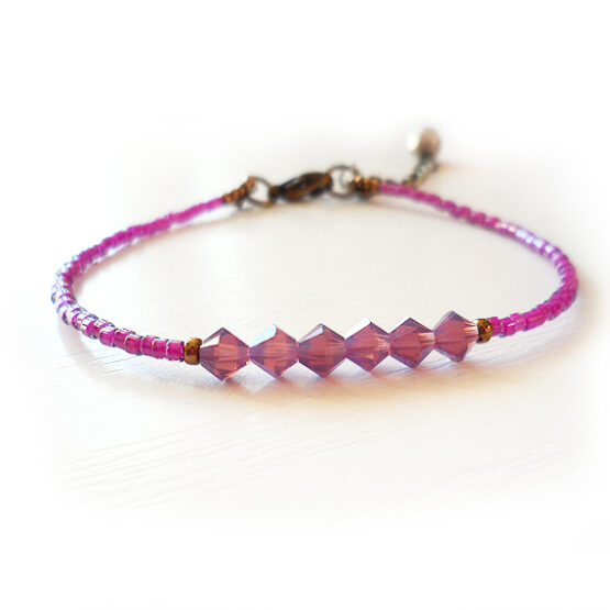 Pulsera con seis Cristales de Swarovski Amatista